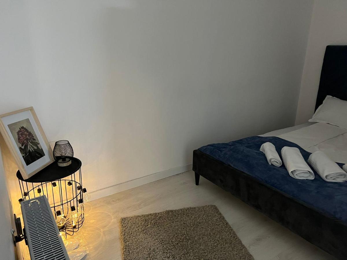 Compact House Appartement Cluj-Napoca Buitenkant foto