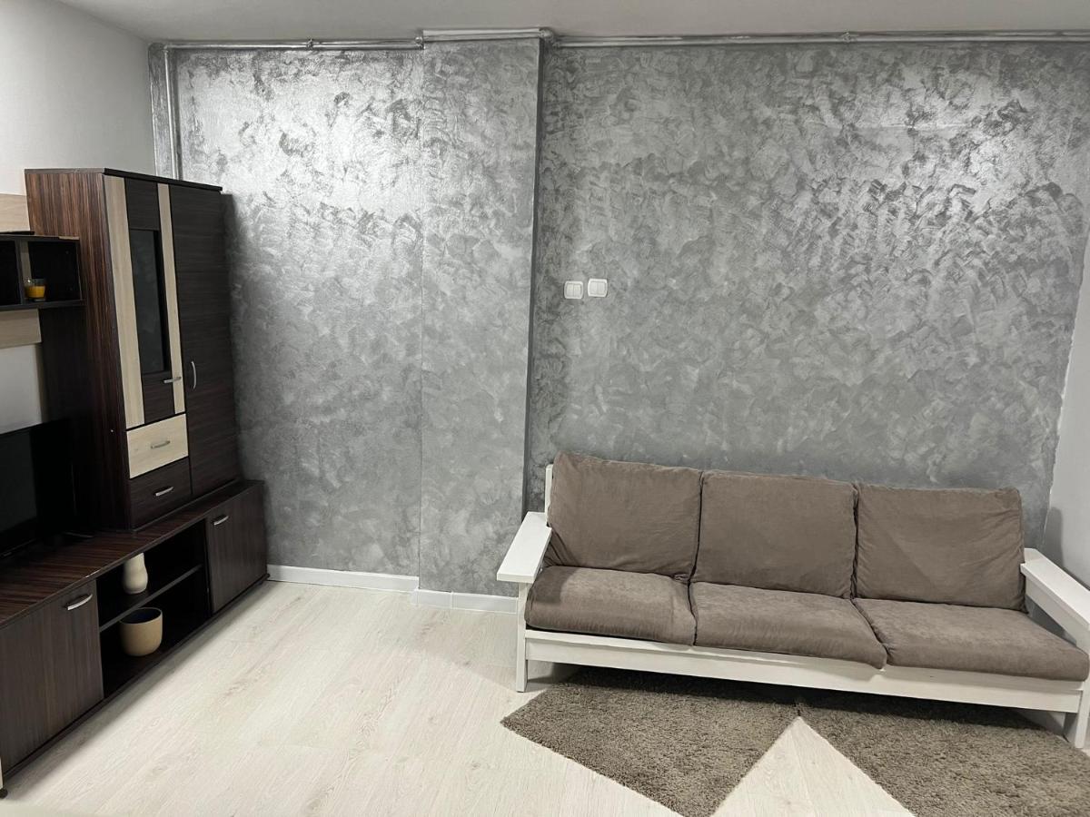 Compact House Appartement Cluj-Napoca Buitenkant foto