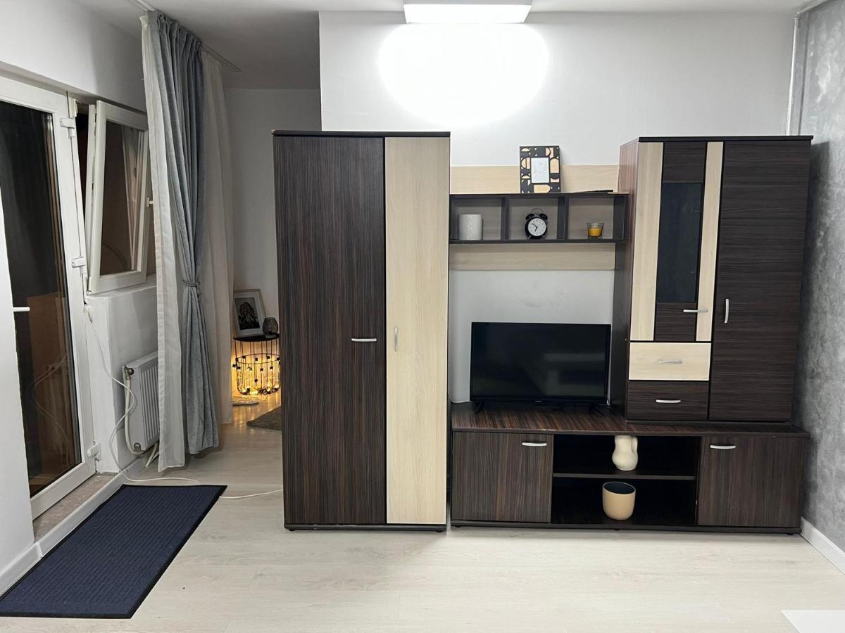 Compact House Appartement Cluj-Napoca Buitenkant foto