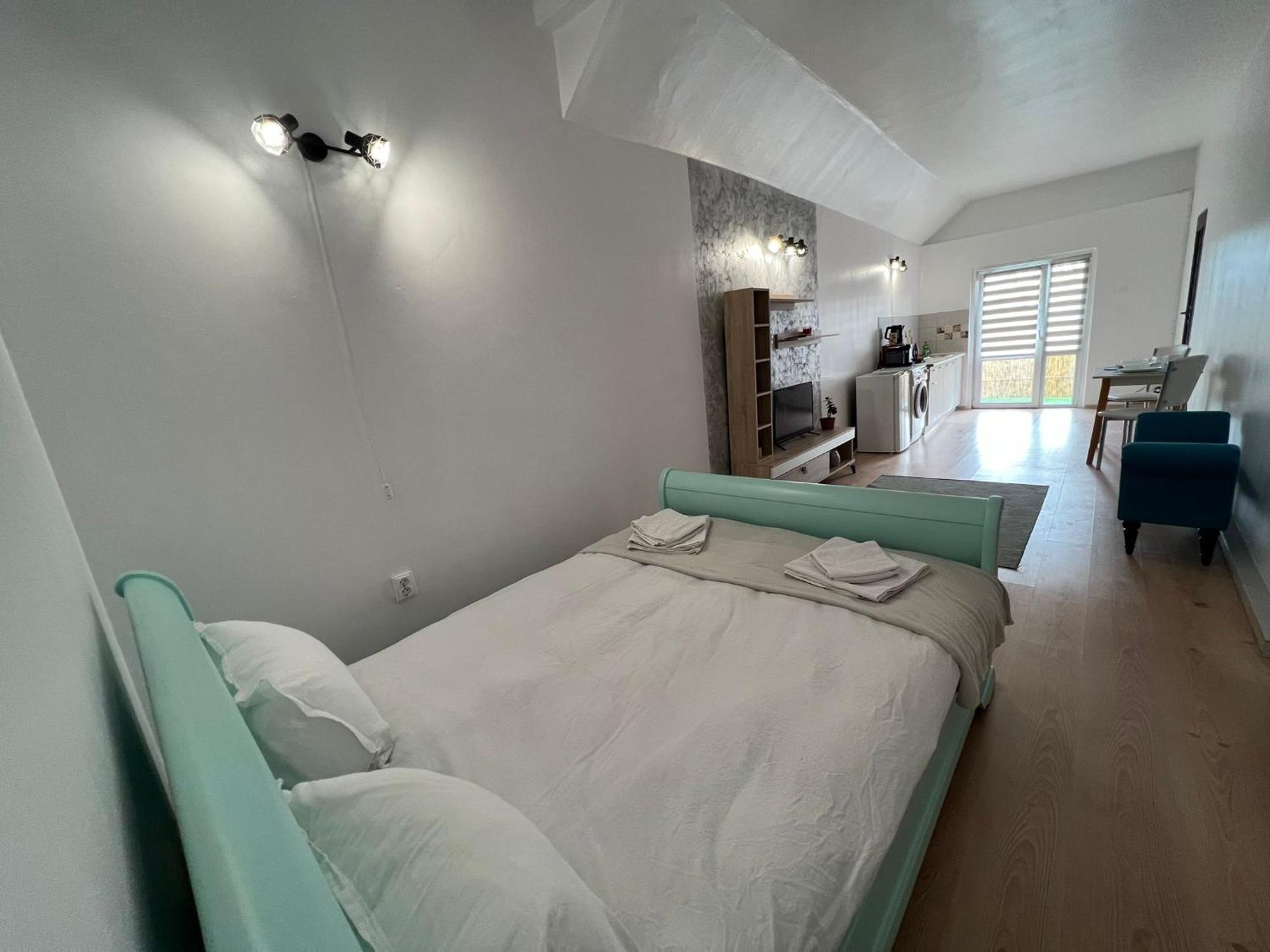 Compact House Appartement Cluj-Napoca Buitenkant foto