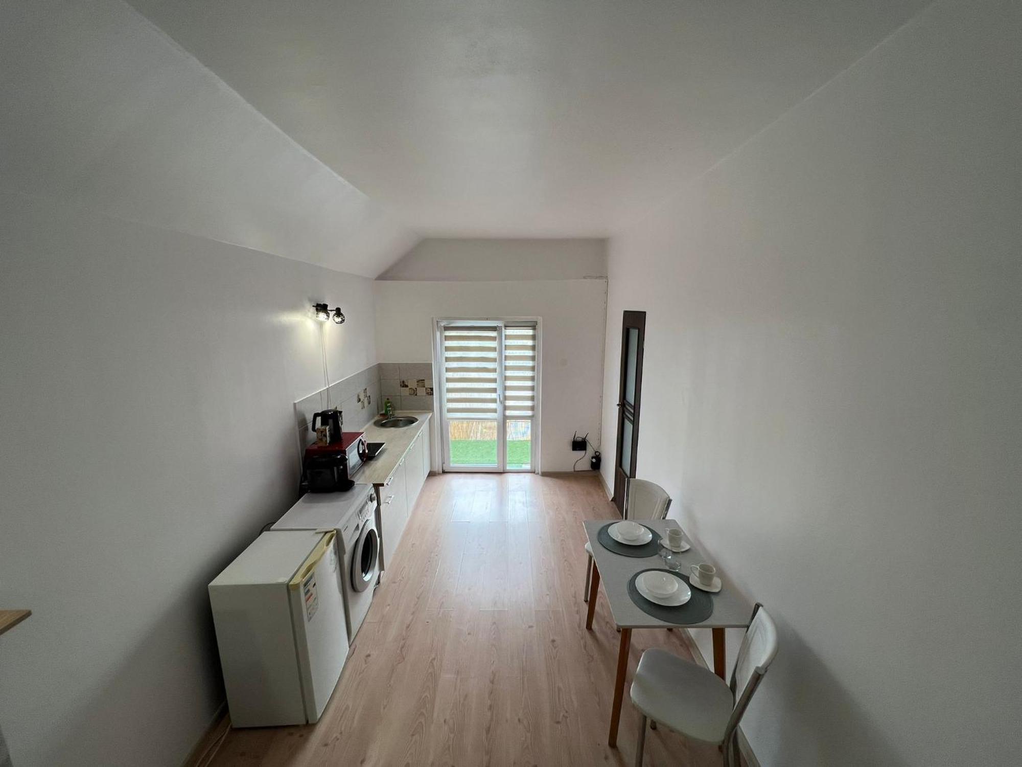 Compact House Appartement Cluj-Napoca Buitenkant foto