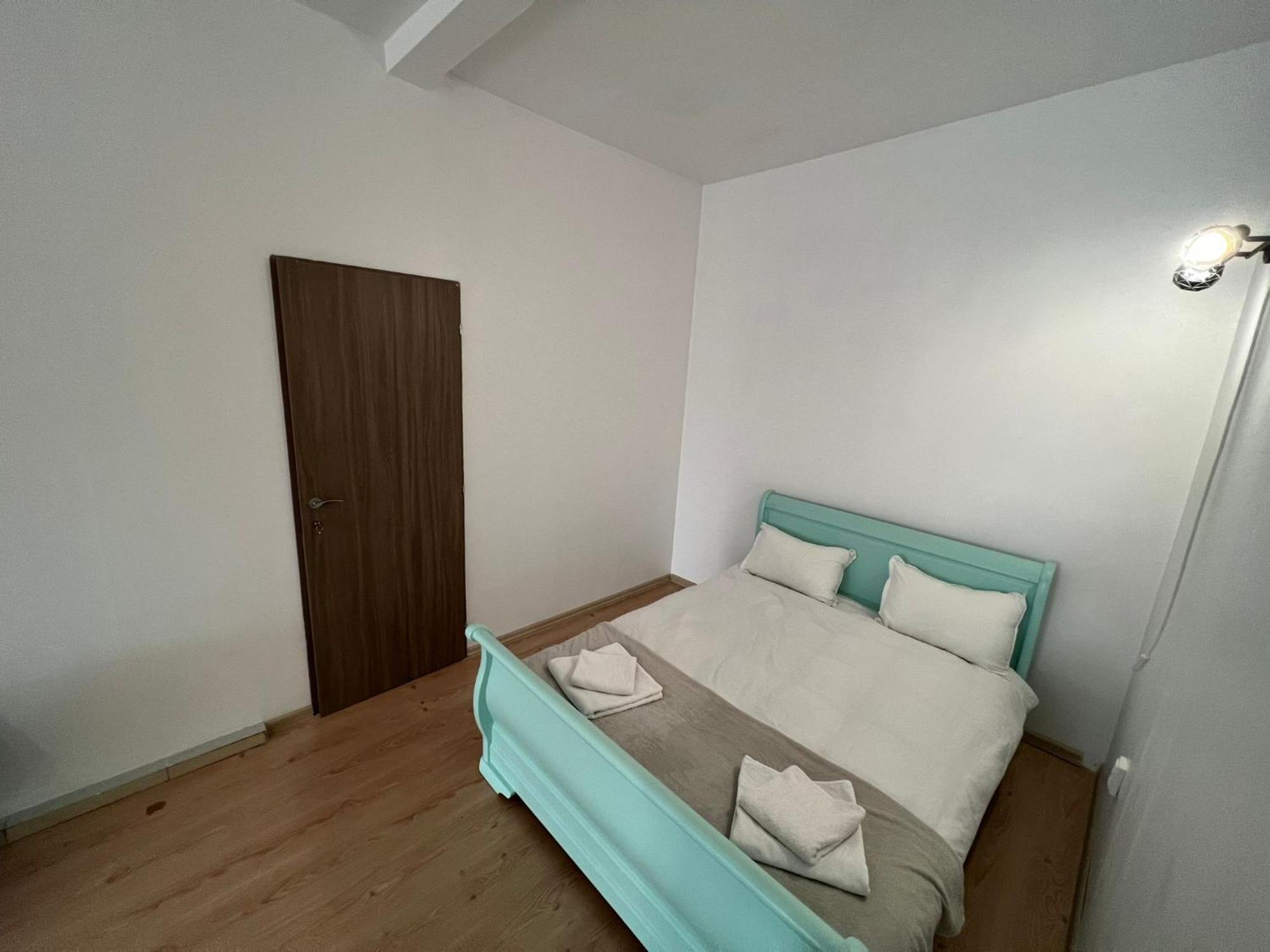 Compact House Appartement Cluj-Napoca Buitenkant foto