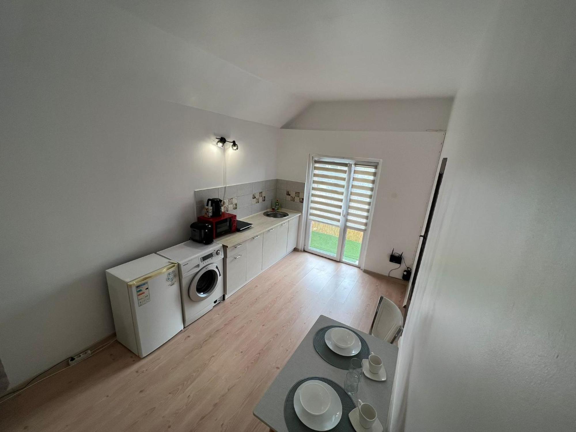Compact House Appartement Cluj-Napoca Buitenkant foto
